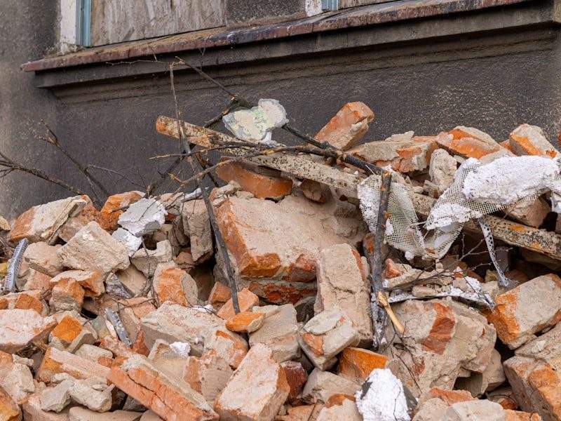 Construction debris removal in Upland, CA